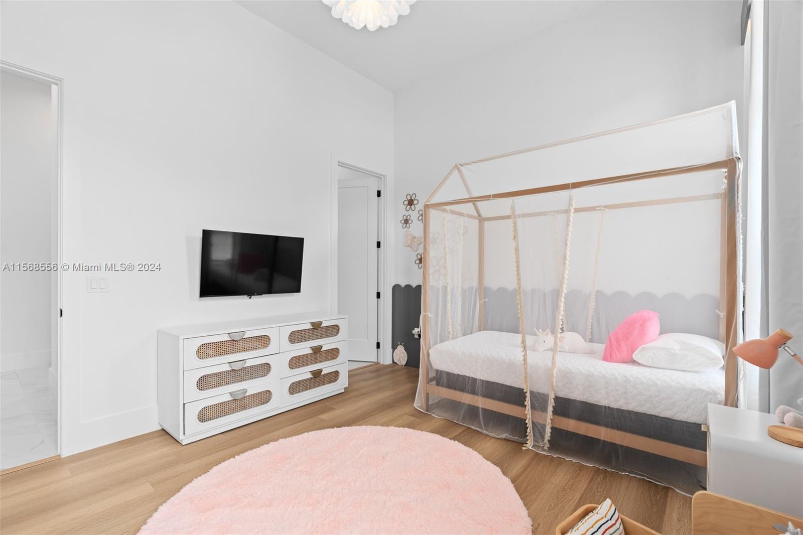 BELLA COLLINA - Residential