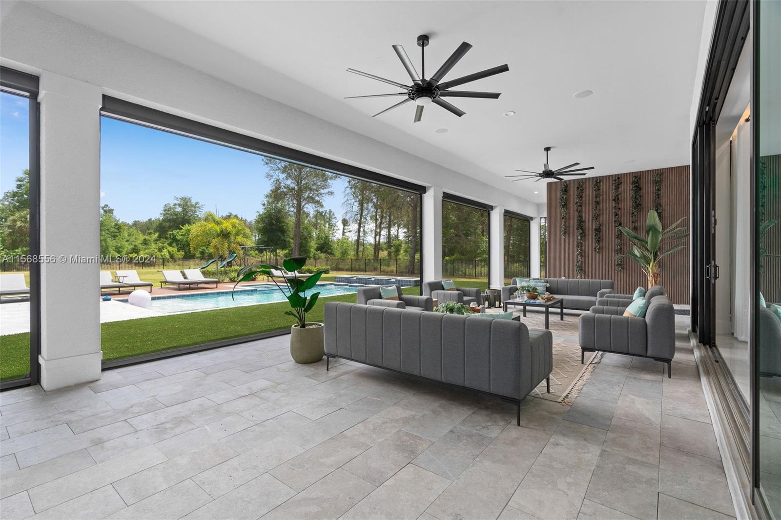 BELLA COLLINA - Residential