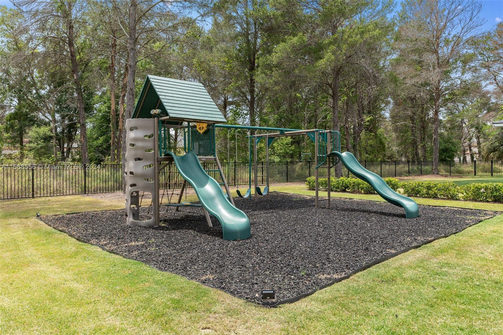 BELLA COLLINA - Residential