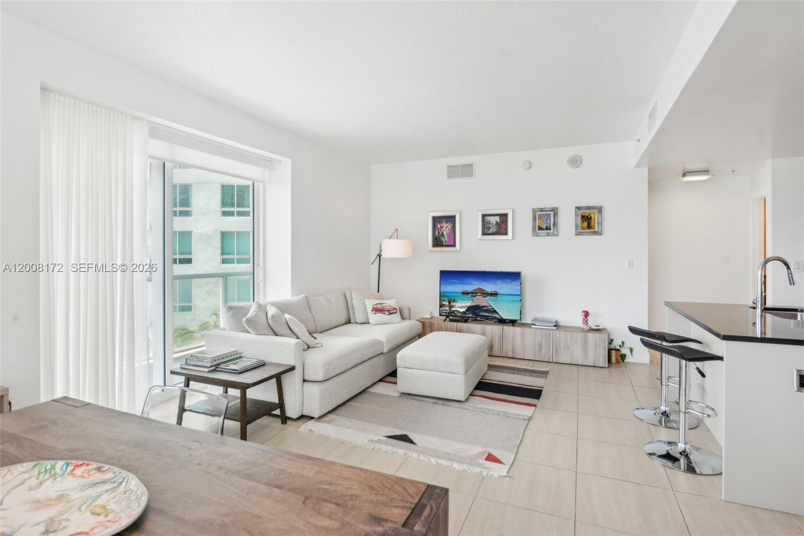 QUANTUM ON THE BAY CONDO - Residential