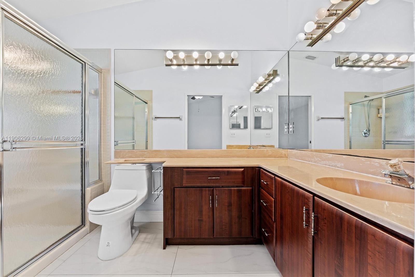 OPTIMA VILLAGE I-D CONDO - Residential