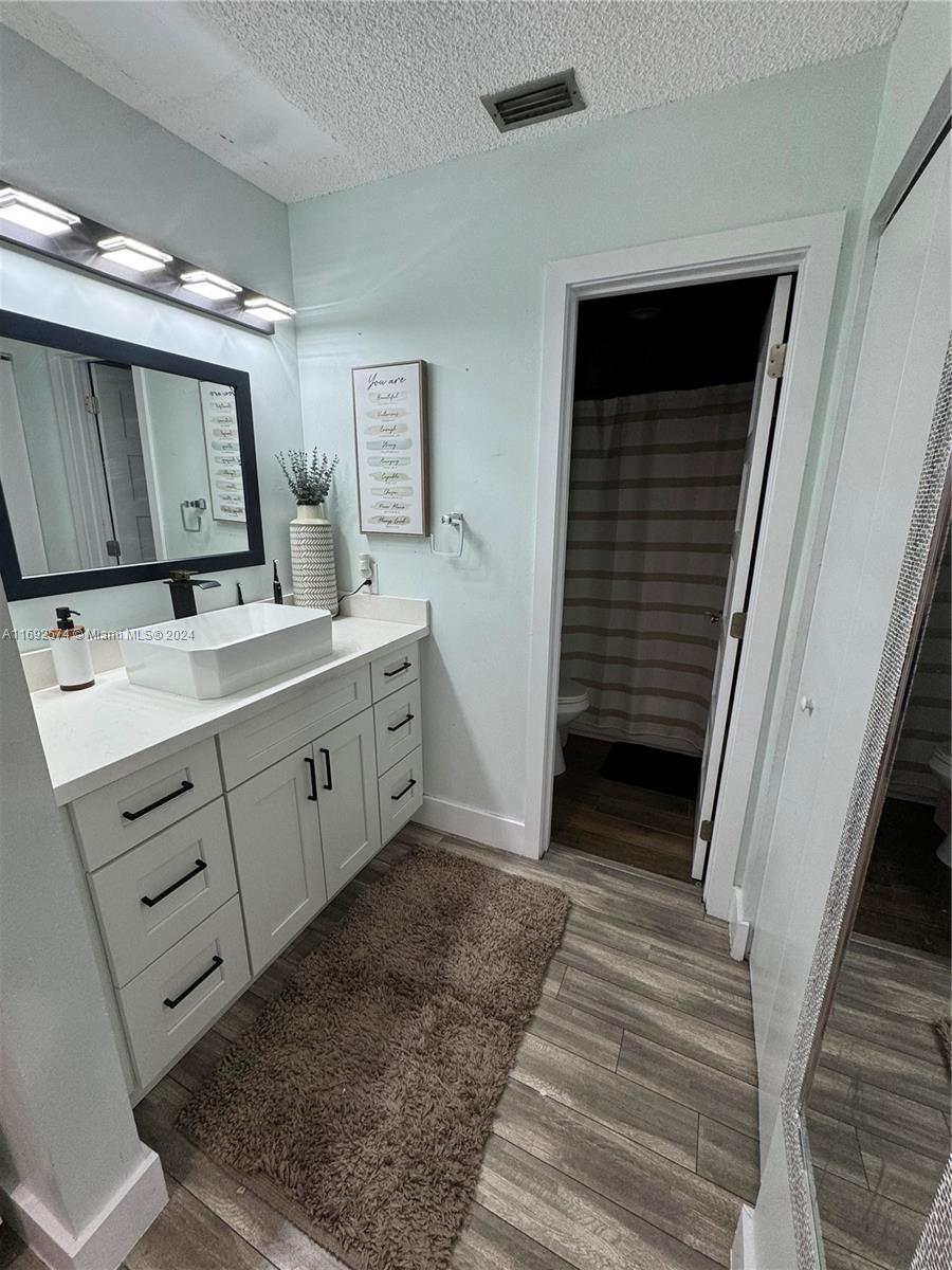 VILLA HOMES AT THE MOORS - Residential