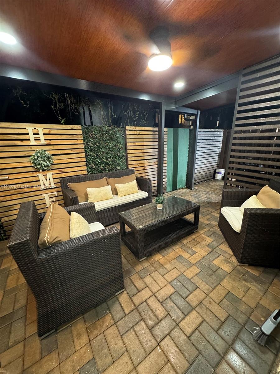VILLA HOMES AT THE MOORS - Residential
