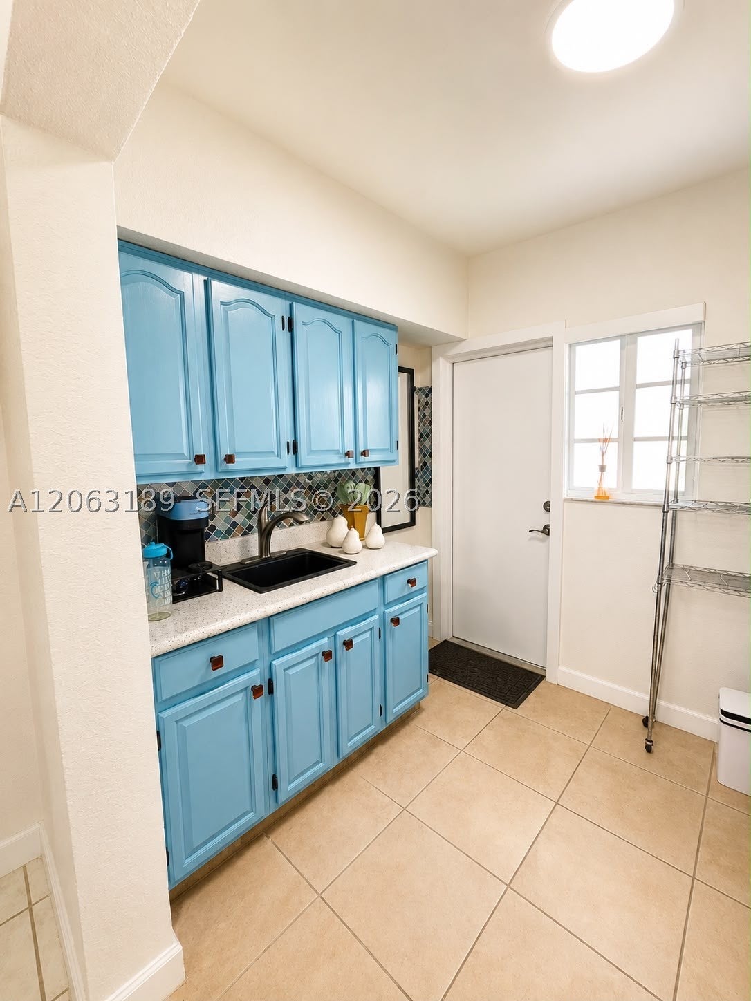 951 Jefferson Ave 4
