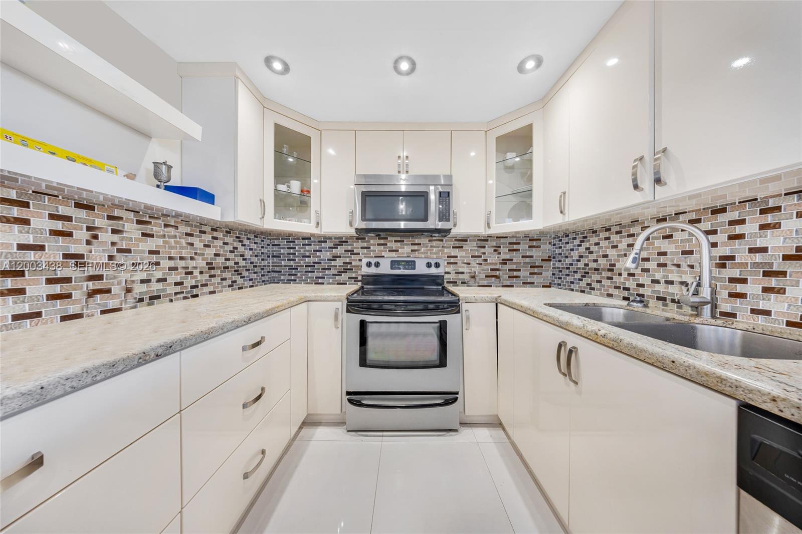 ARLEN HOUSE EAST CONDO - Residential