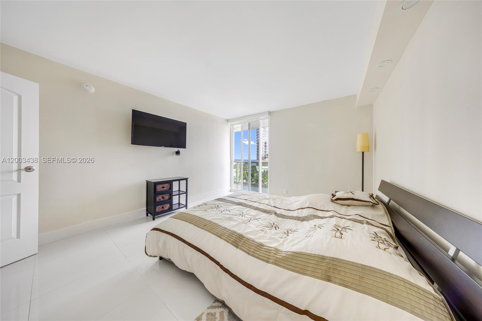 ARLEN HOUSE EAST CONDO - Residential