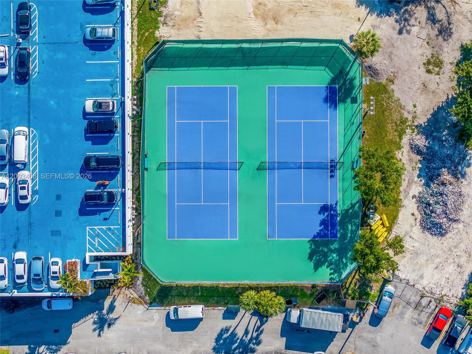 ARLEN HOUSE EAST CONDO - Residential