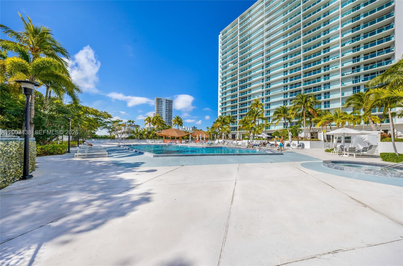 ARLEN HOUSE EAST CONDO - Residential