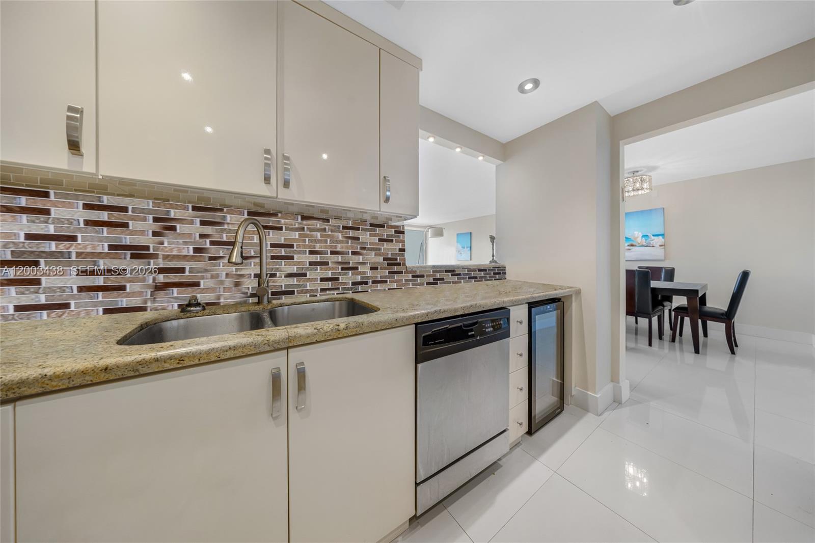 ARLEN HOUSE EAST CONDO - Residential