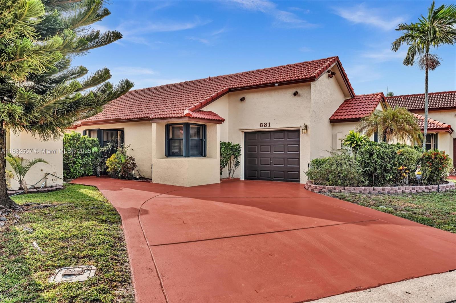 631 SW 113th Ave