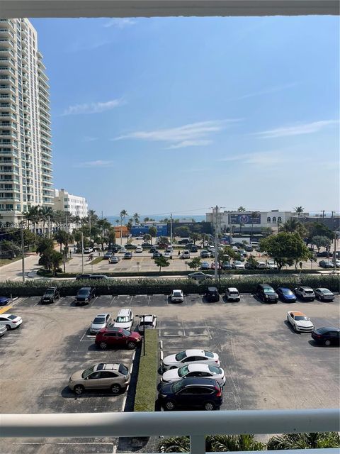 Photo of 200 S Birch Rd #512, Fort Lauderdale, FL 33316 (MLS # A11942872)