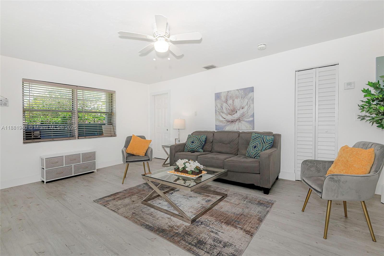 HOLLYWOOD BEACH GARDENS - Residential Lease