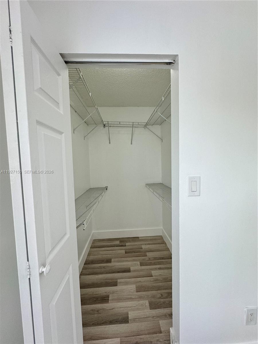 NAPOLI GARDENS AT CORAL S - Residential