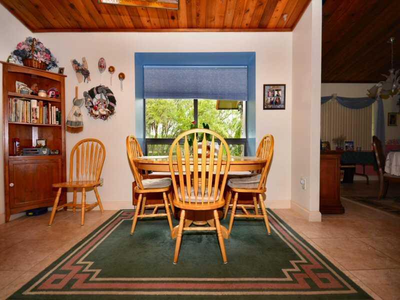 SUNSHINE RANCHES - Residential