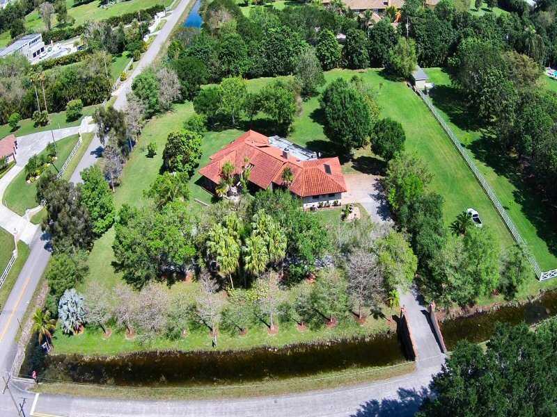 SUNSHINE RANCHES - Residential