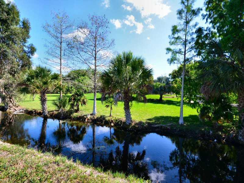 SUNSHINE RANCHES - Residential