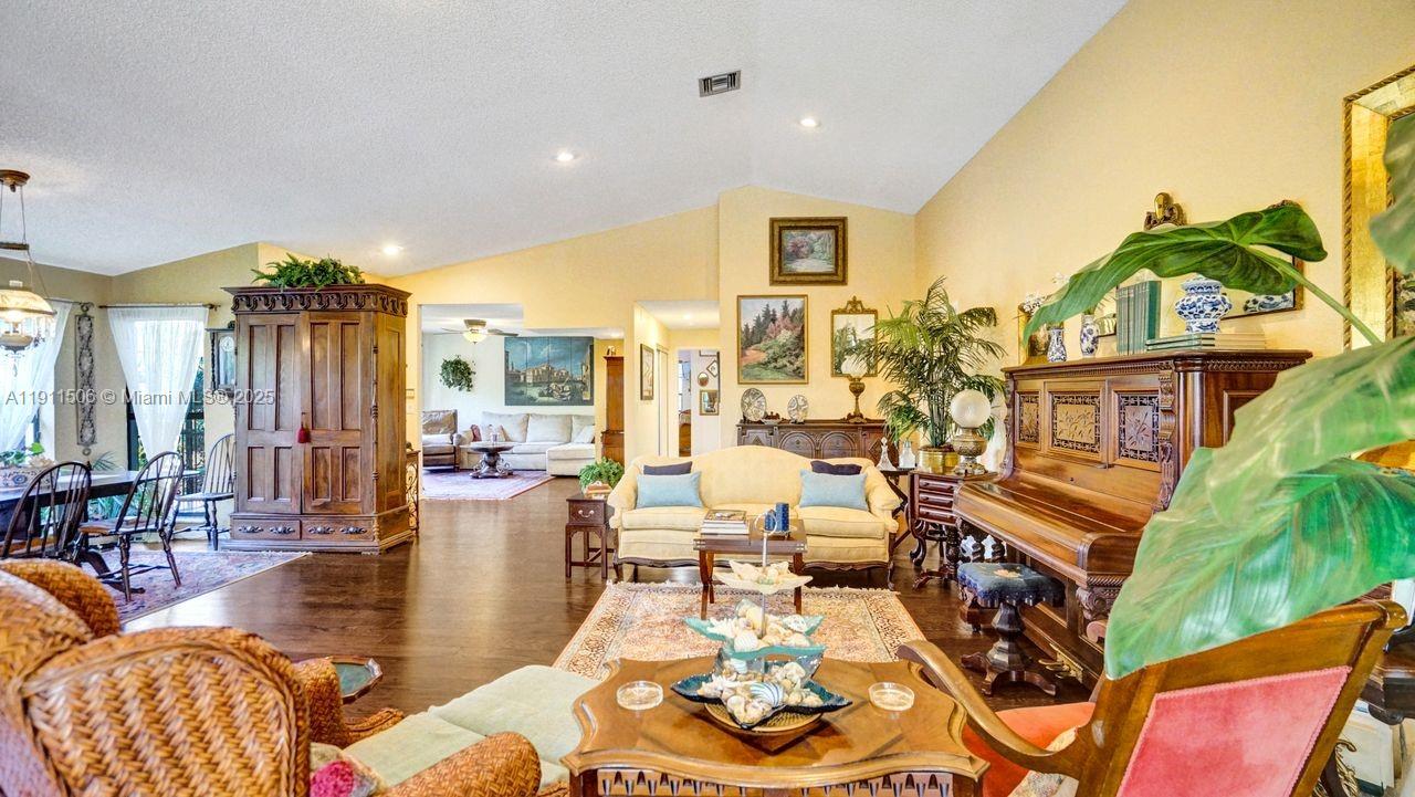 BOCA WOODS COUNTRY CLUB 4 - Residential