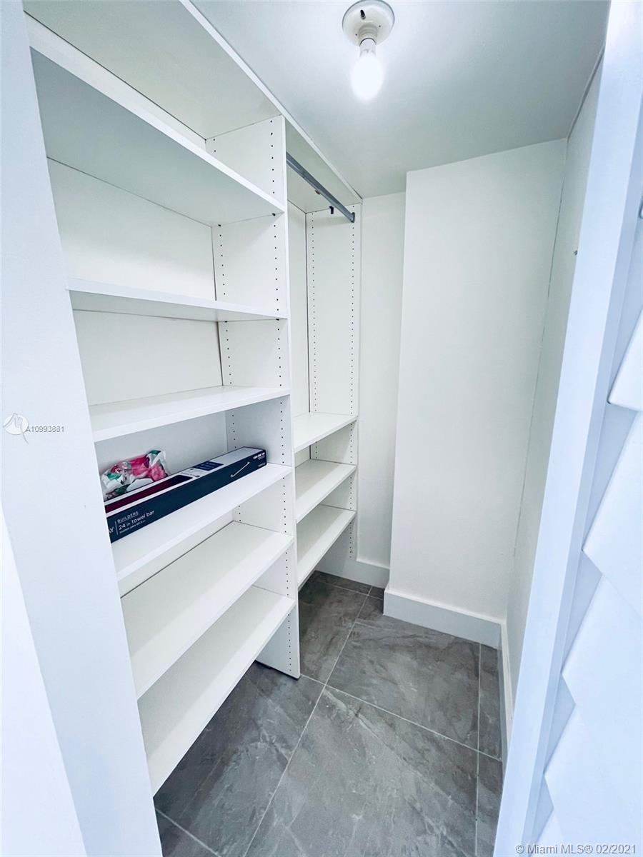 ENSENADA CONDO BLDG E-II - Residential