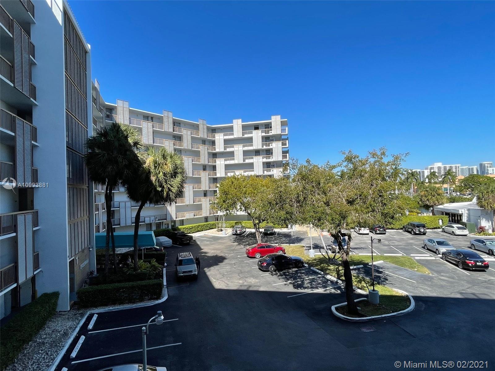 ENSENADA CONDO BLDG E-II - Residential