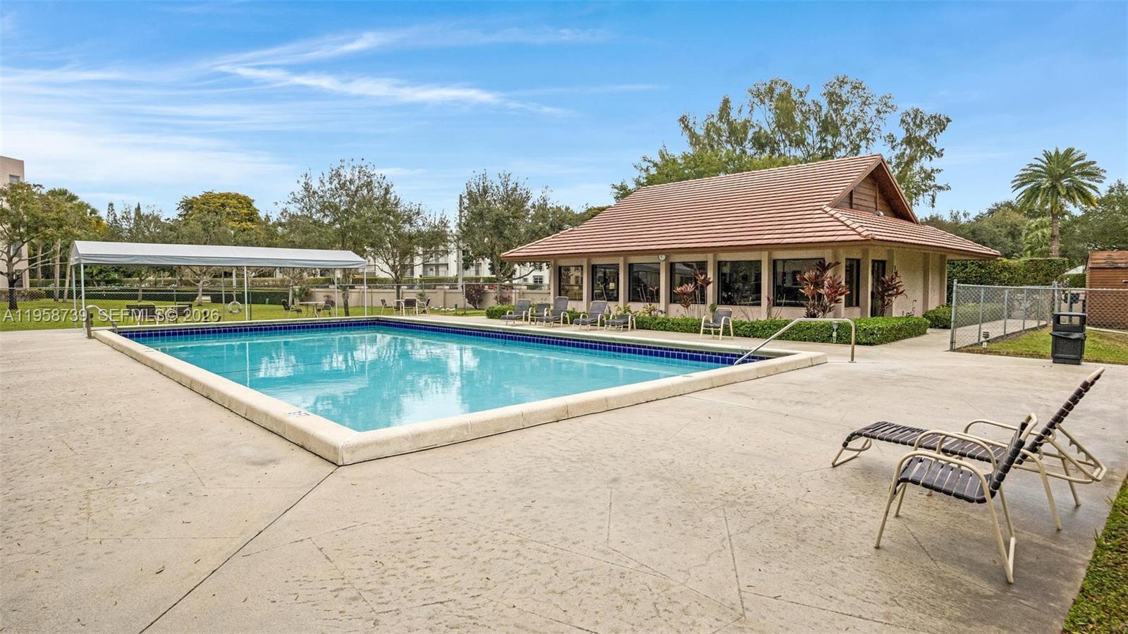 POINCIANA 6 OF PINE ISLAN - Residential