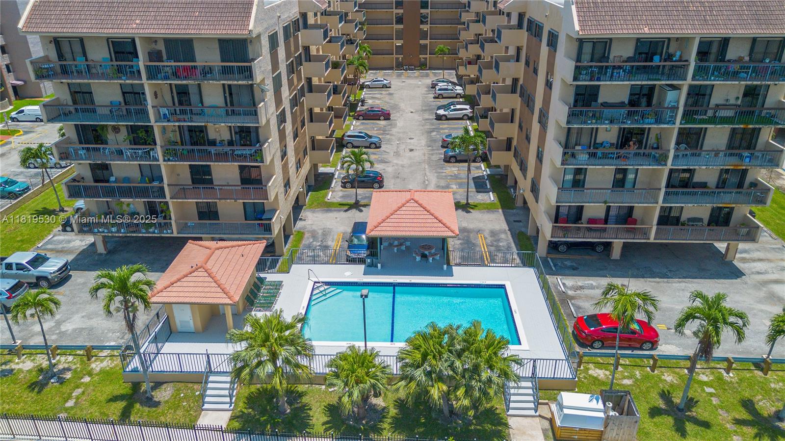 ARAGON TOWERS CONDO - Residential