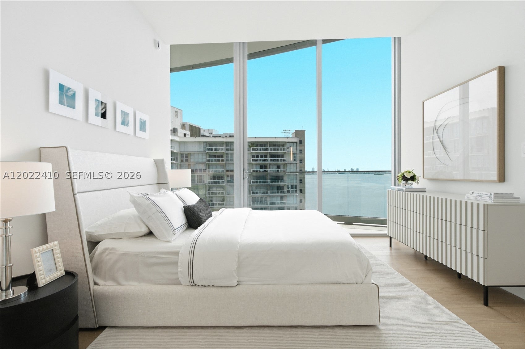 View photos, virtual tours, details... 175 SE 25th Rd 1604