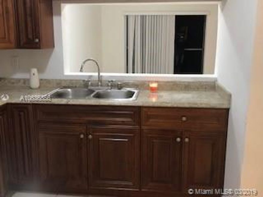 Beautiful fully remodeled 2/2 condo for rent in Lauderhill FL. Located close to major highways and eat in restaurants. Beaches and malls are just minutes away so call today don't delay.