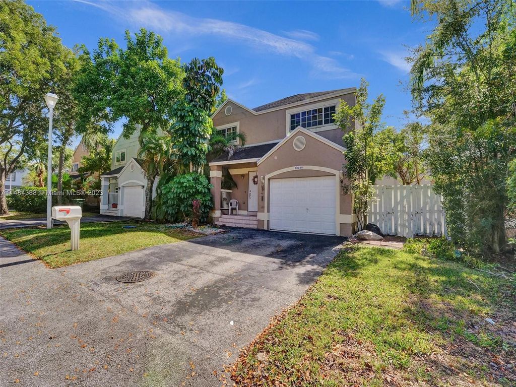 Photo of 10200 NW 3rd St, Pembroke Pines, FL 33026 (MLS # A11484388)