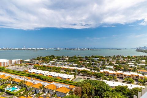 Condominium in Miami FL 1000 Quayside Ter Ter 23.jpg