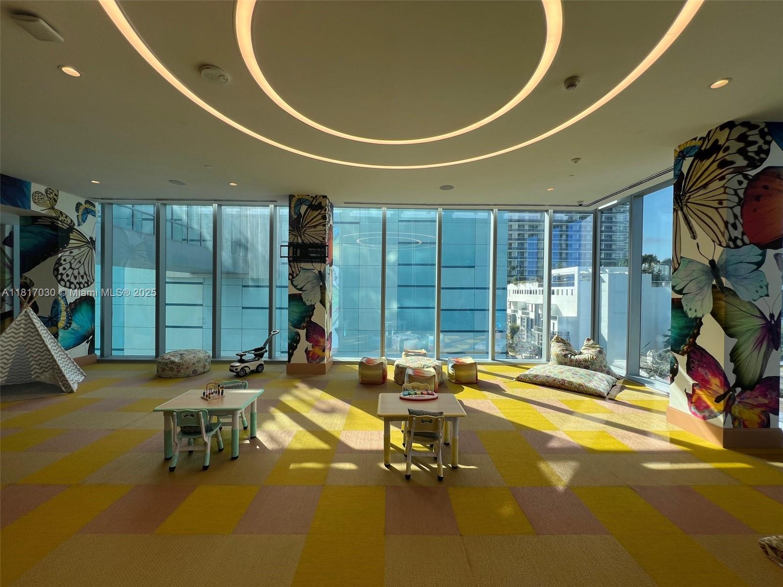 ESCOTTONIA PARK - Residential