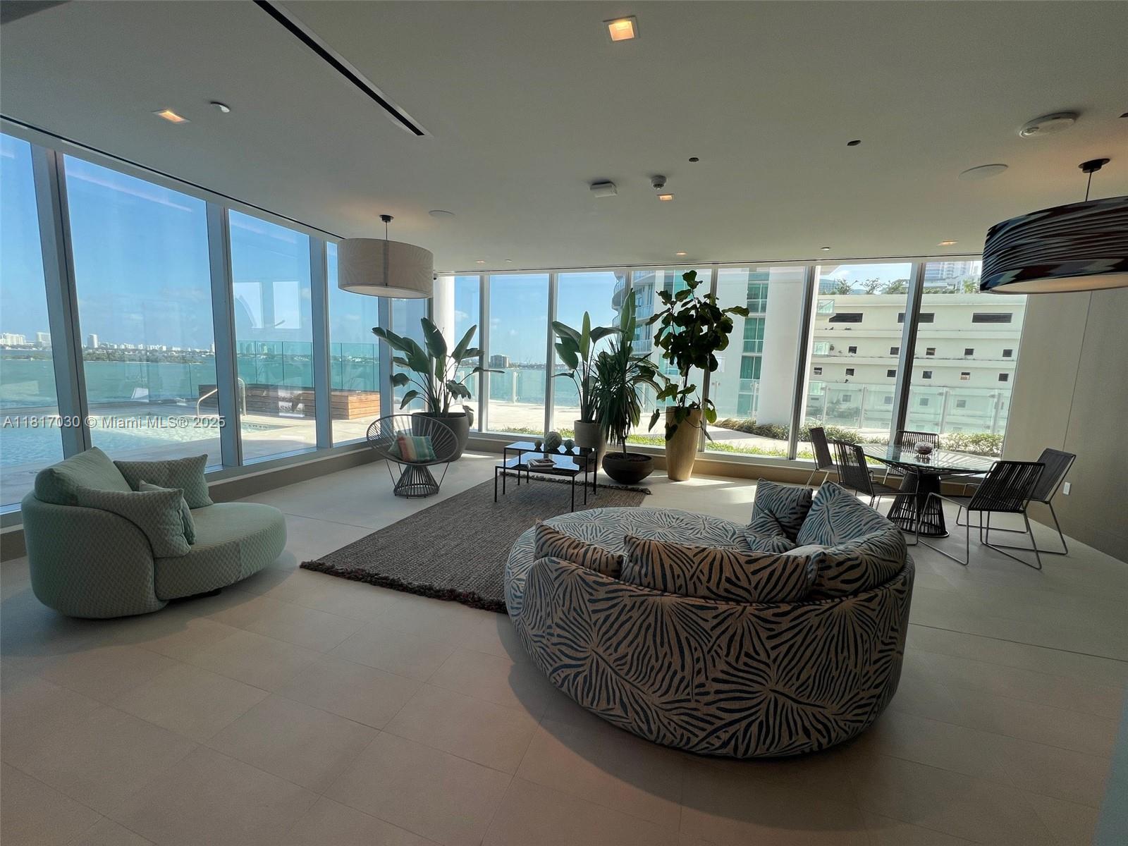 ESCOTTONIA PARK - Residential