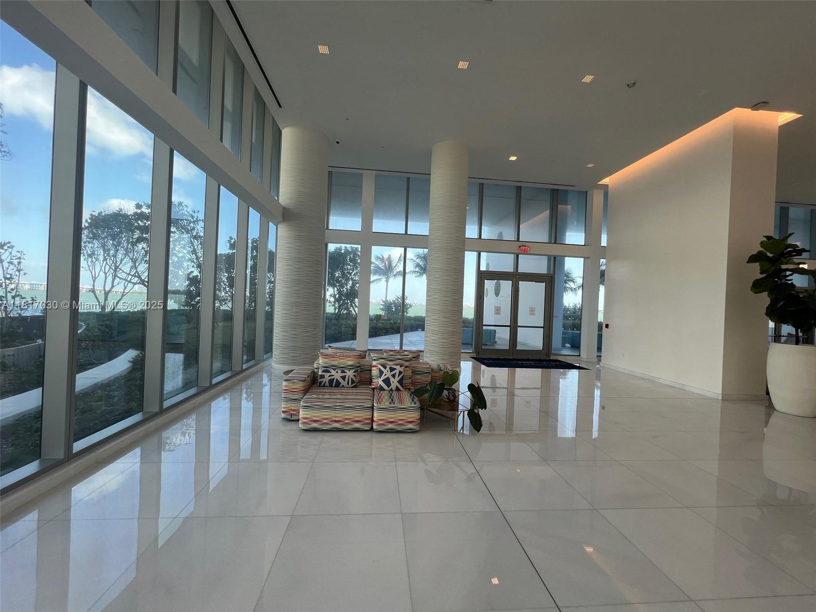 ESCOTTONIA PARK - Residential