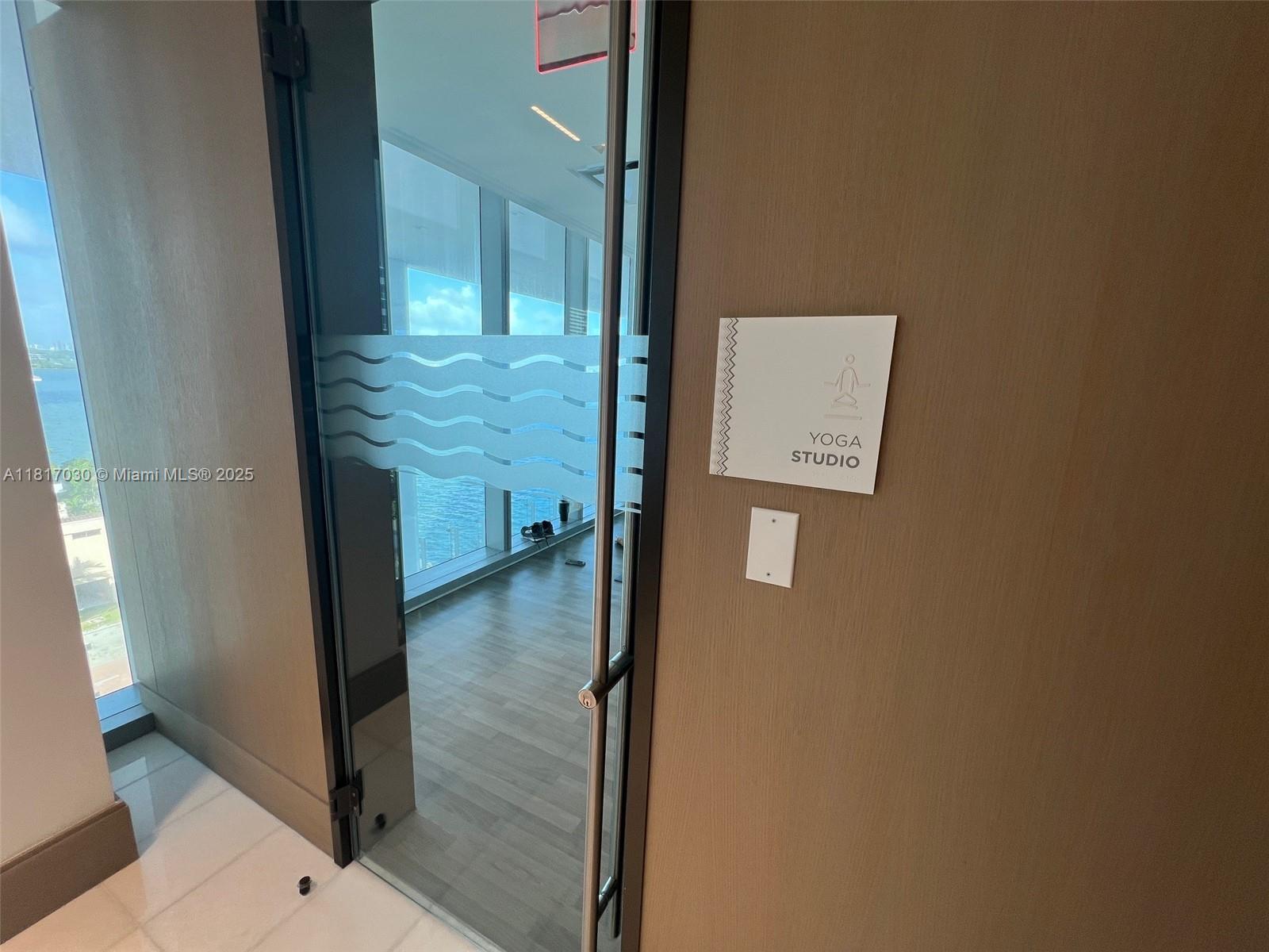 ESCOTTONIA PARK - Residential