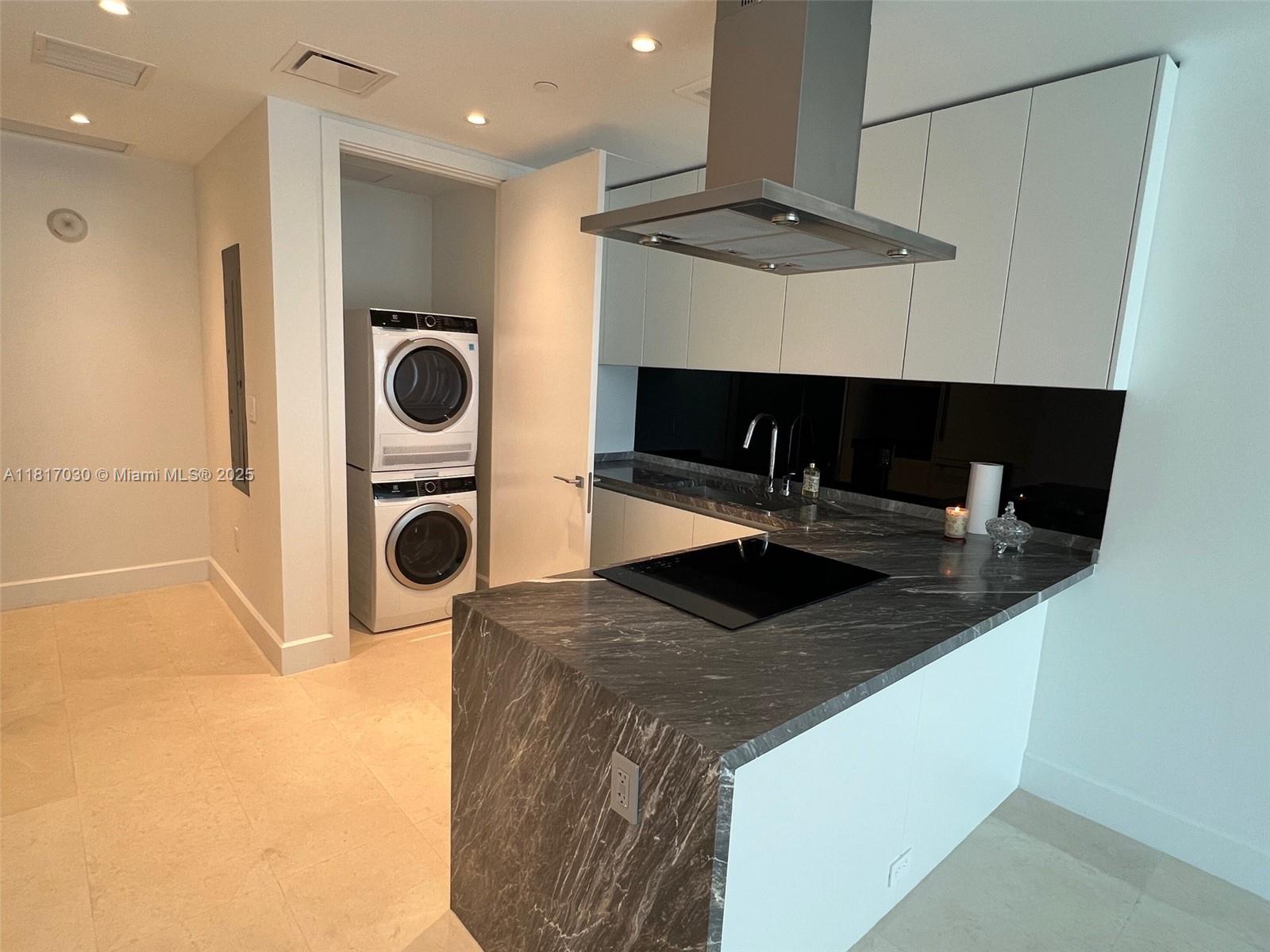 ESCOTTONIA PARK - Residential