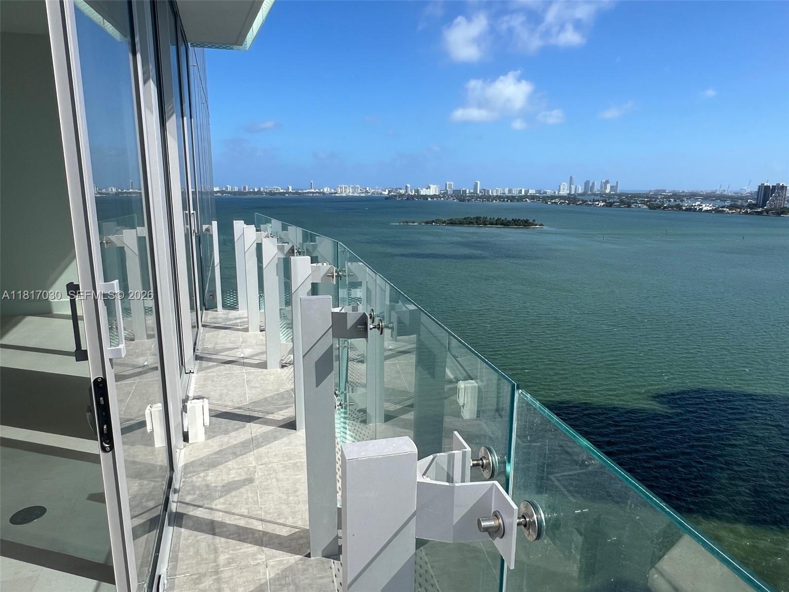 700 NE 26th Ter 2004