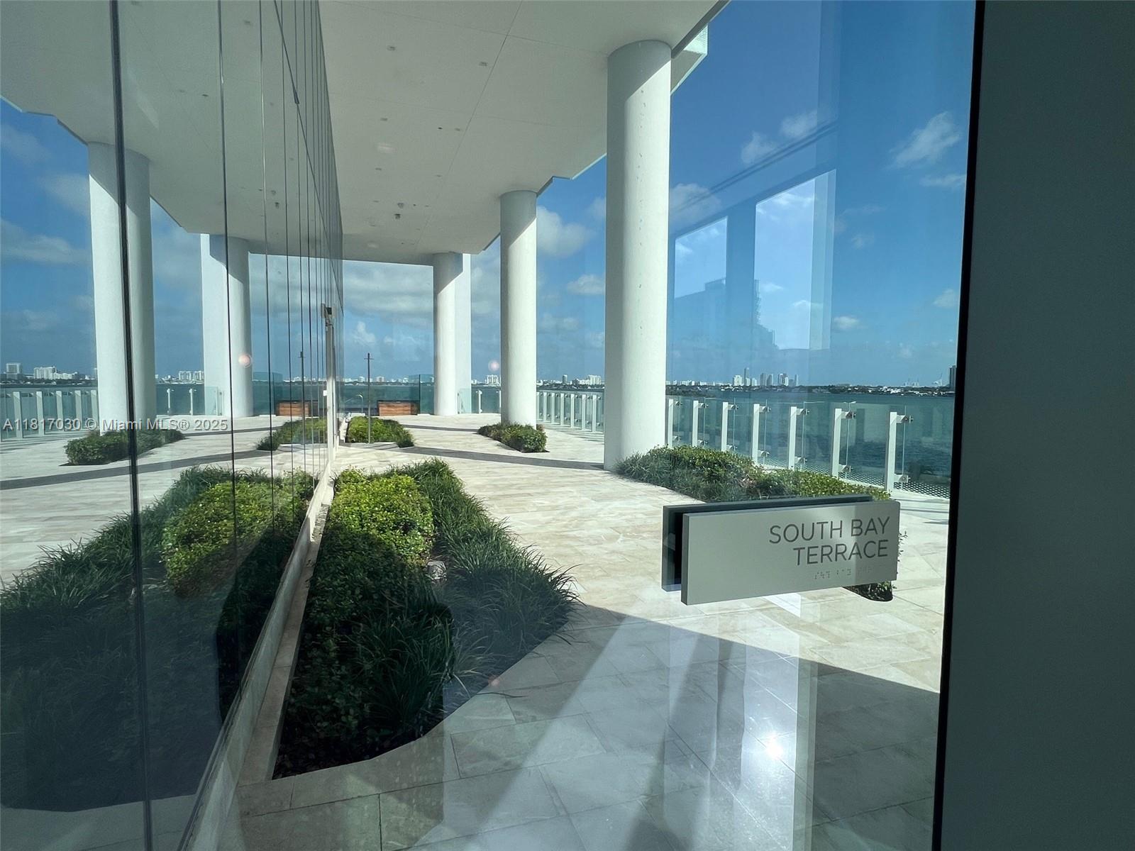 ESCOTTONIA PARK - Residential