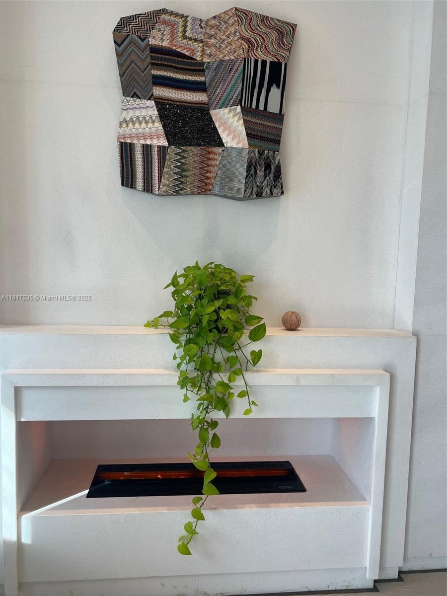 ESCOTTONIA PARK - Residential