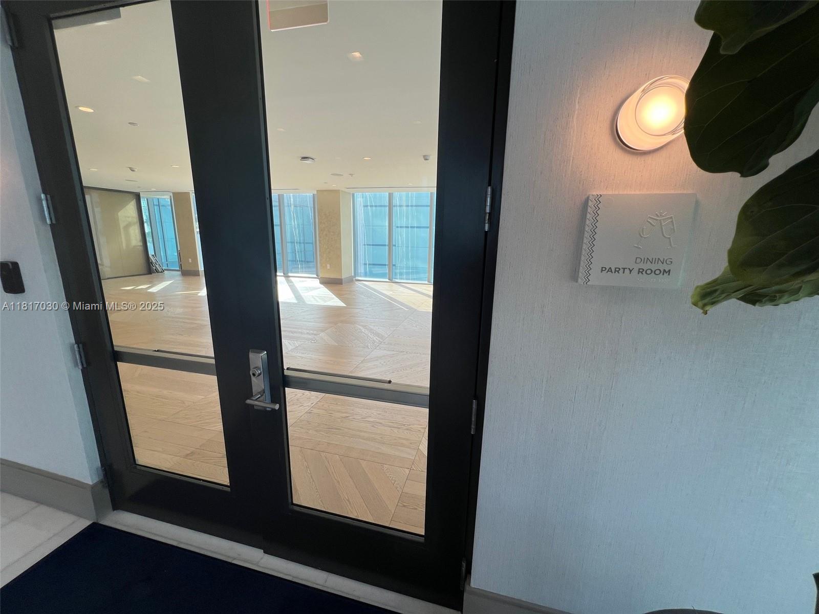 ESCOTTONIA PARK - Residential