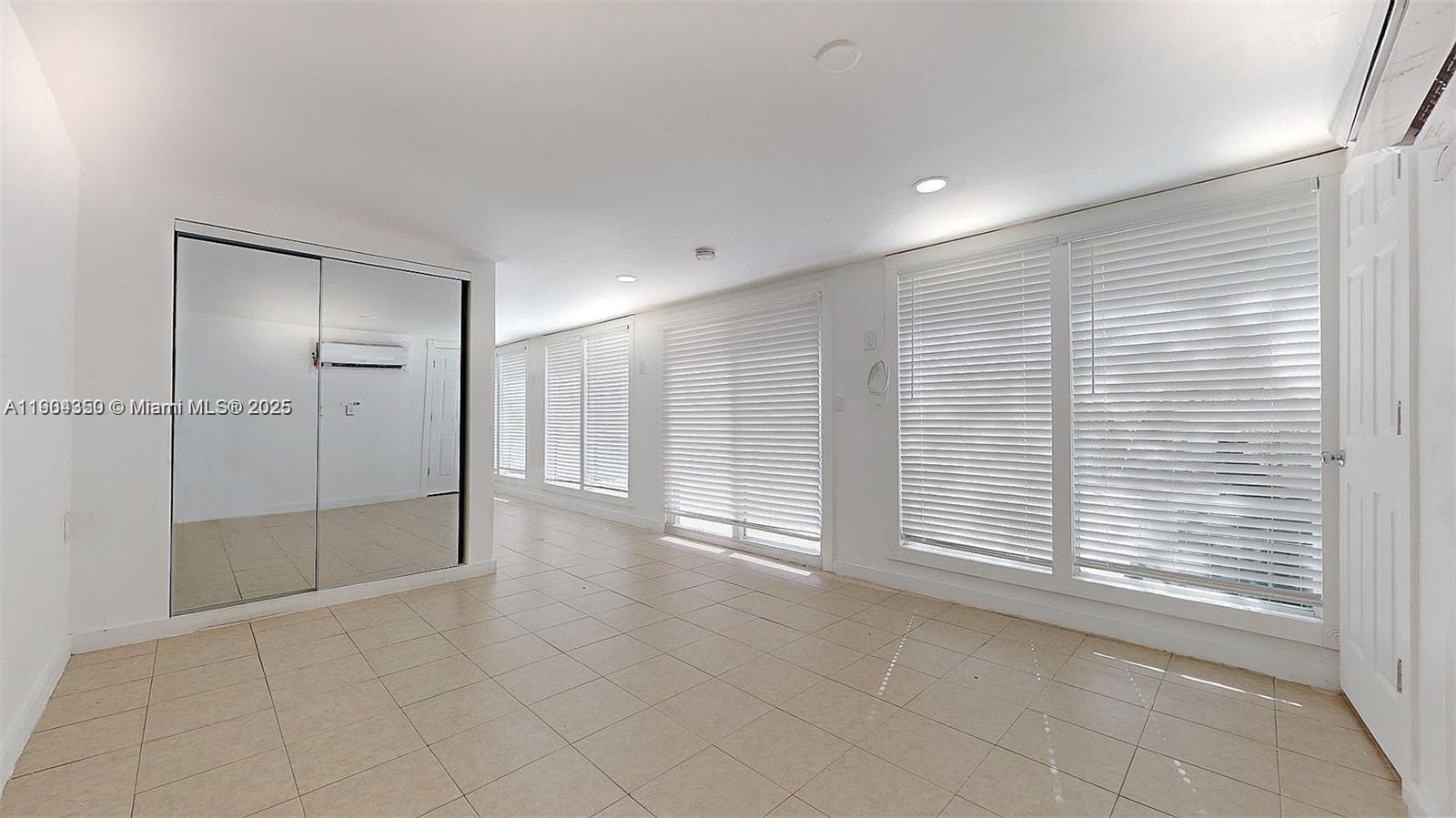 NEWTON HEIGHTS - Residential Lease