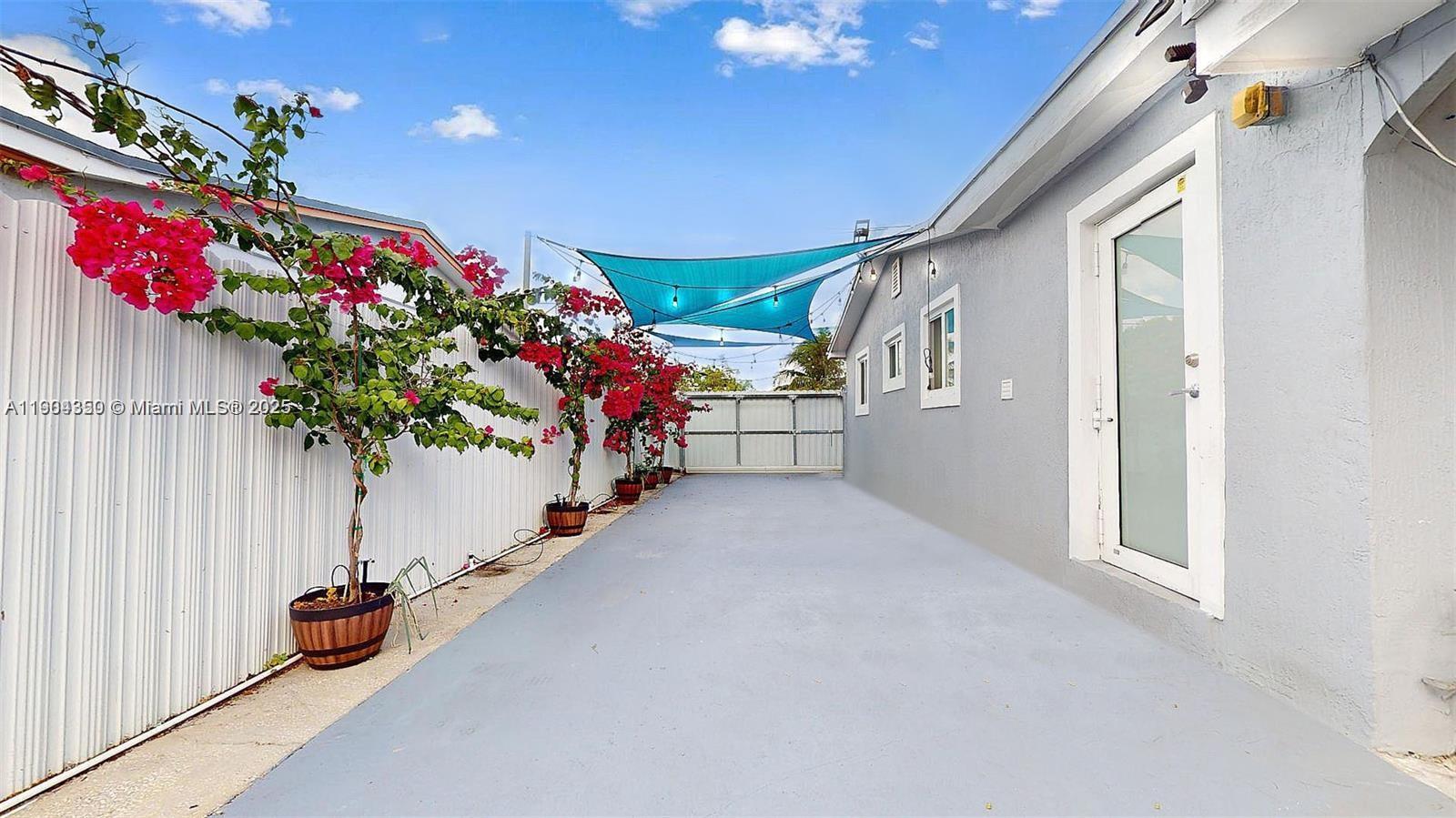 NEWTON HEIGHTS - Residential Lease