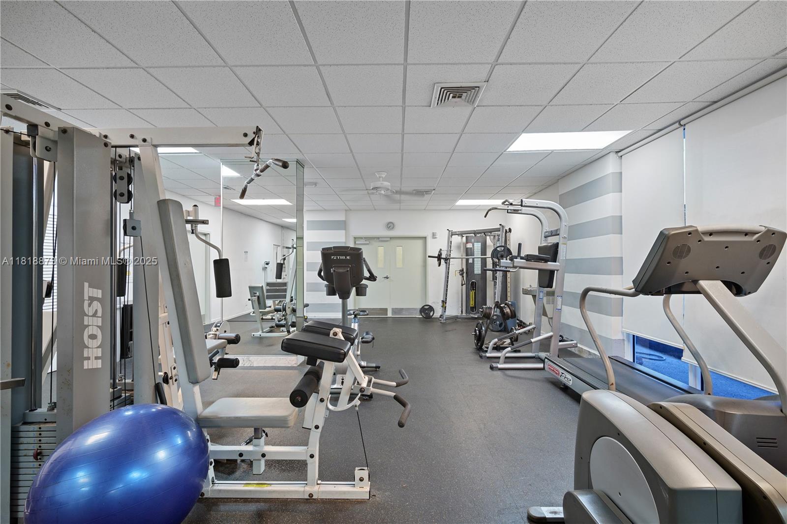 BAYVIEW TOWERS CONDO SOUT - Residential