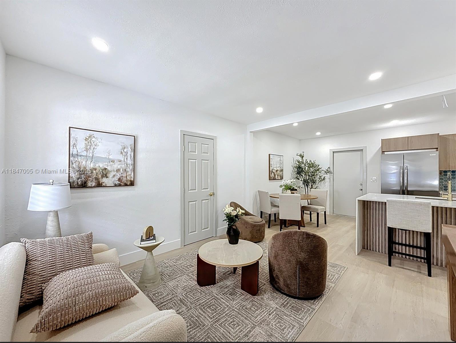 1400 Avenue F, Riviera Beach, FL, 33404/$369,000 2 1400 Avenue F