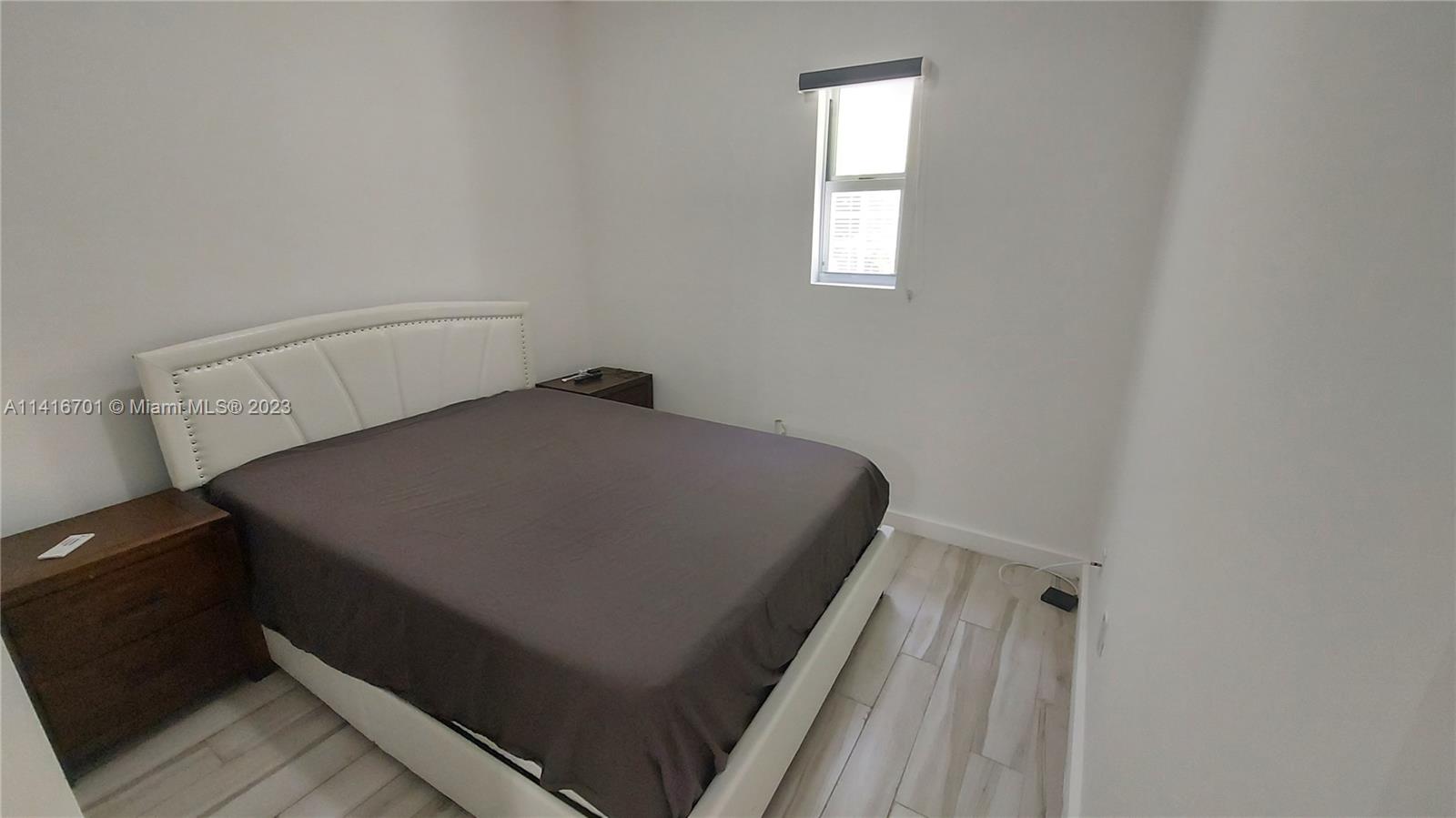 LINCOLN SUB - Residential Lease