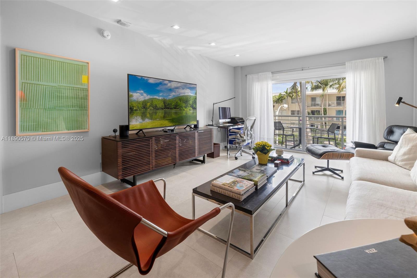 LINCOLN BAY TOWERS CONDO - Residential
