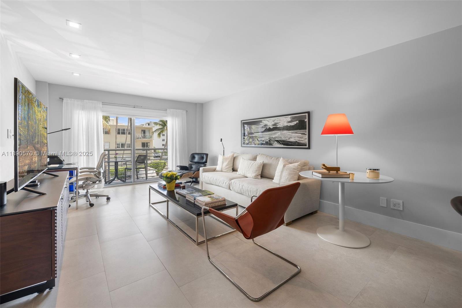 LINCOLN BAY TOWERS CONDO - Residential