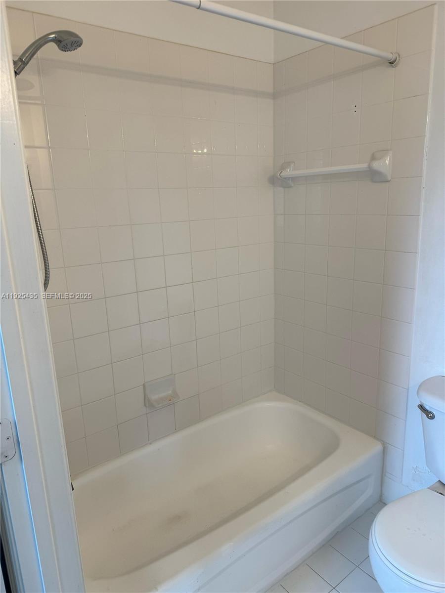 PARK PLACE AT PLANTATION - Residential