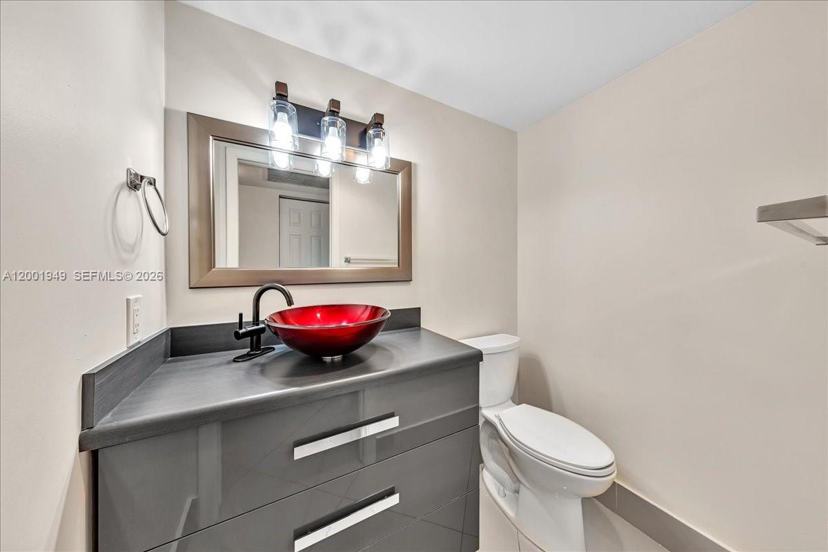 ANTIGUA VILLAGE I C CONDO - Residential