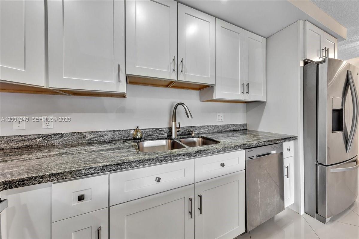 ANTIGUA VILLAGE I C CONDO - Residential