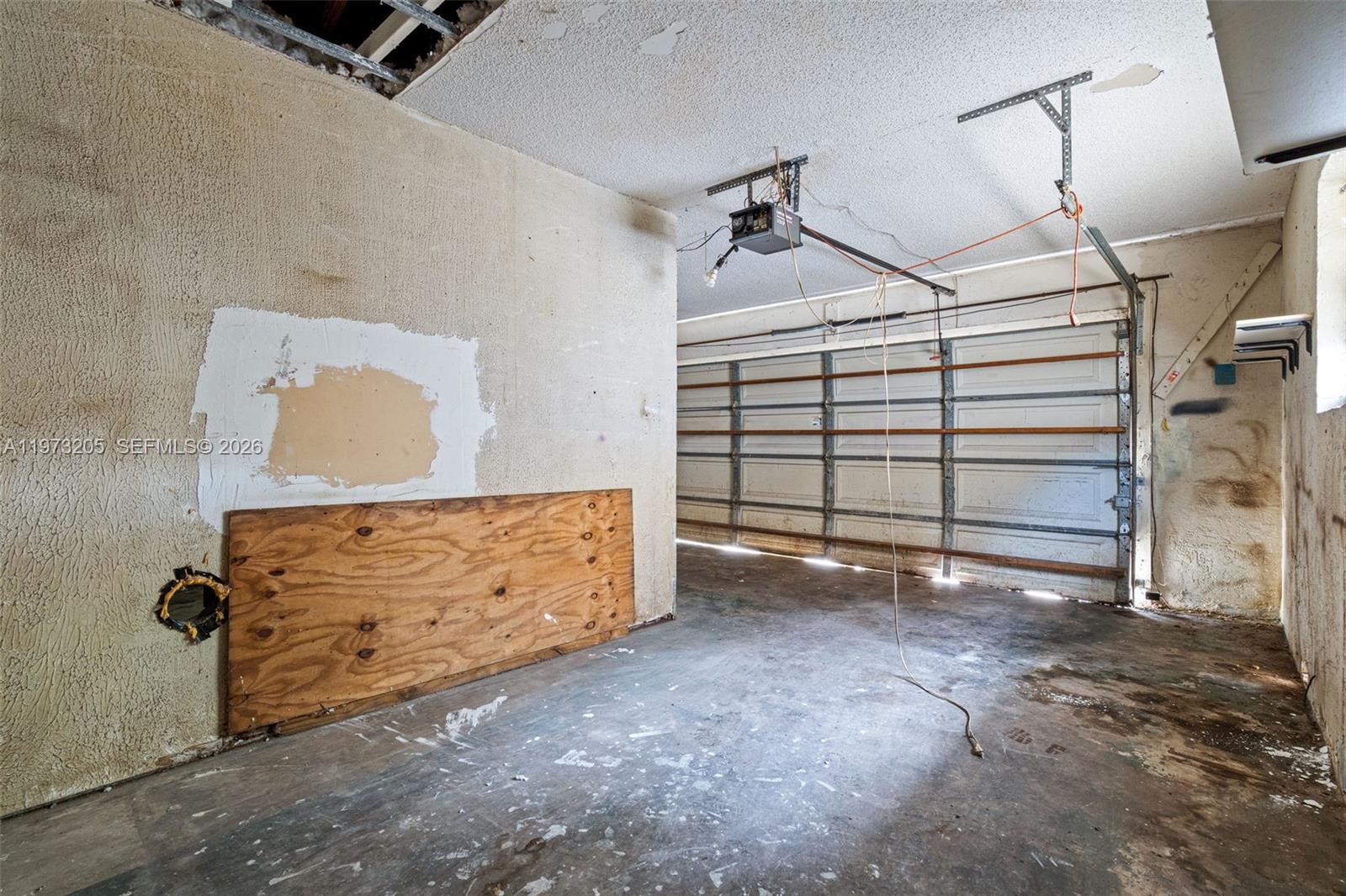 BOULEVARD WOODS NORTH - Residential