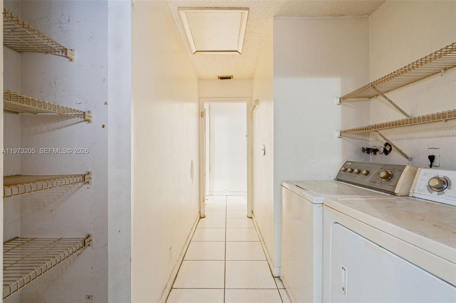 BOULEVARD WOODS NORTH - Residential